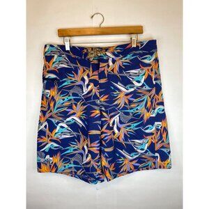 Patagonia Men's 36 Printed Wavefarer Board Shorts Birds of Paradise EUC